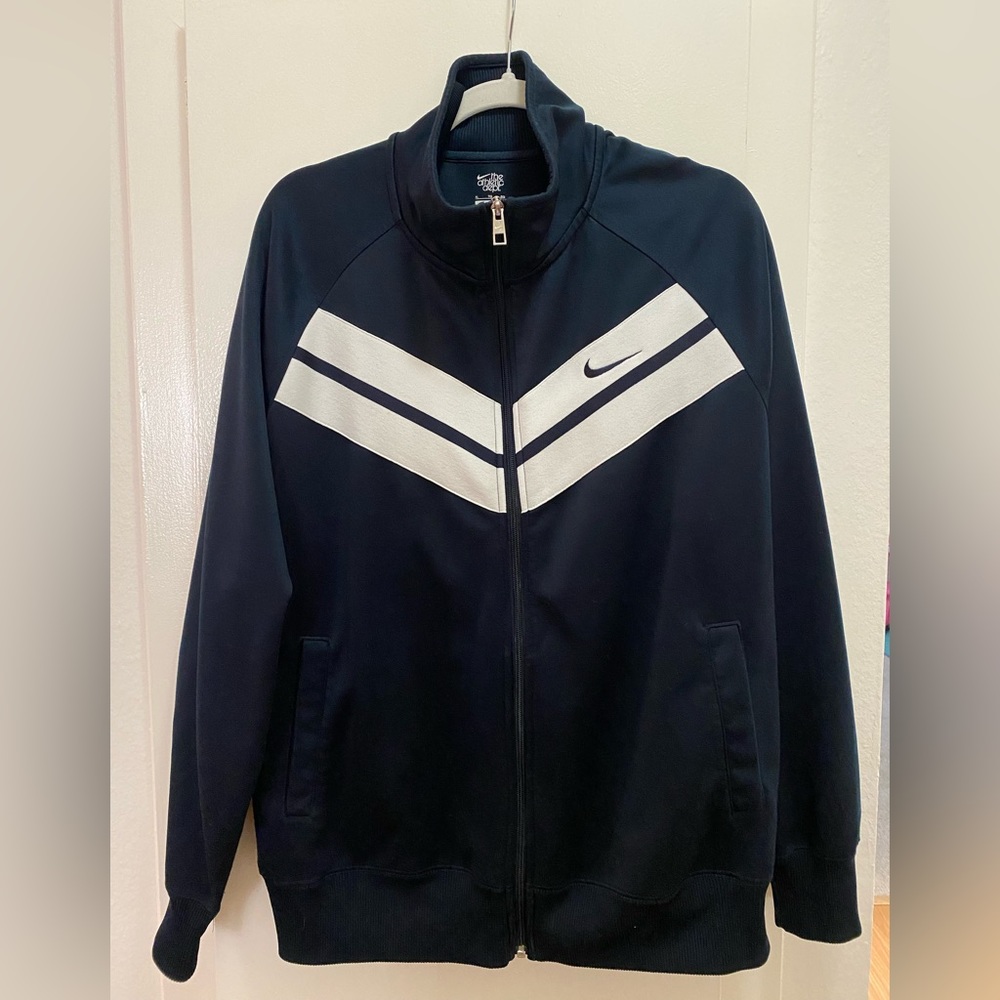 NIKE sportswear Women’s Men’s full zip jacket size XL